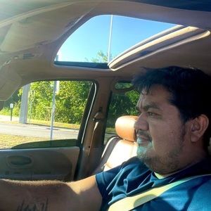 Meet your Posher, Jhon alexander